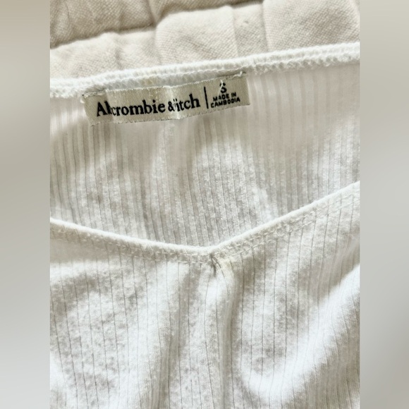 Abercrombie & Fitch White Puff Sleeve Crop Blouse - Picture 3 of 4